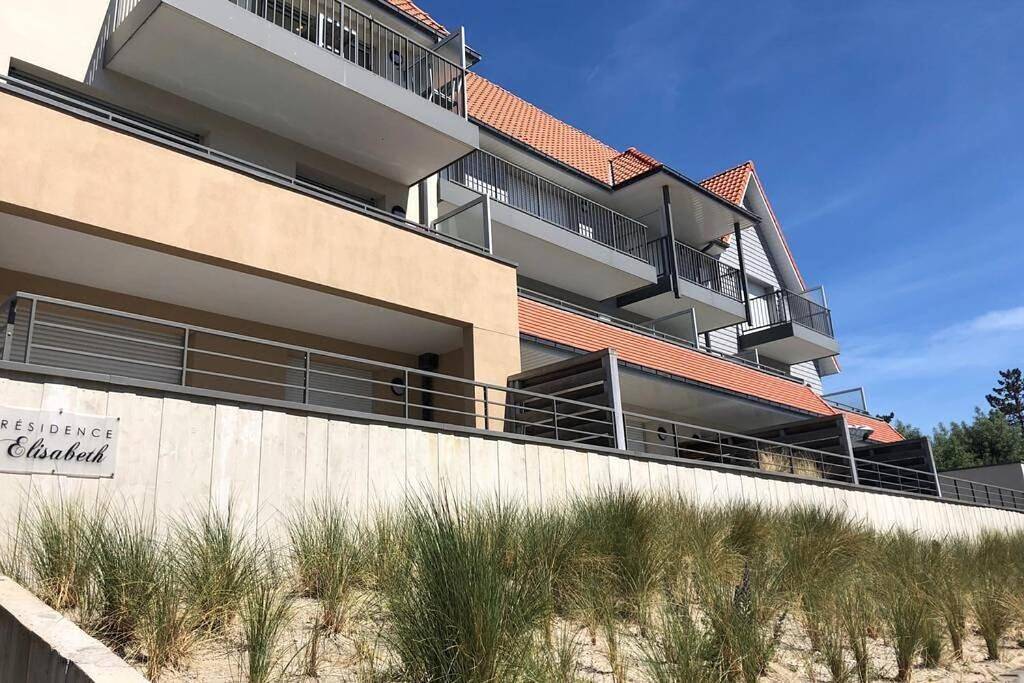 Appartement entier, Studio with Terrace in Hardelot Plage, Neufchâtel-Hardelot