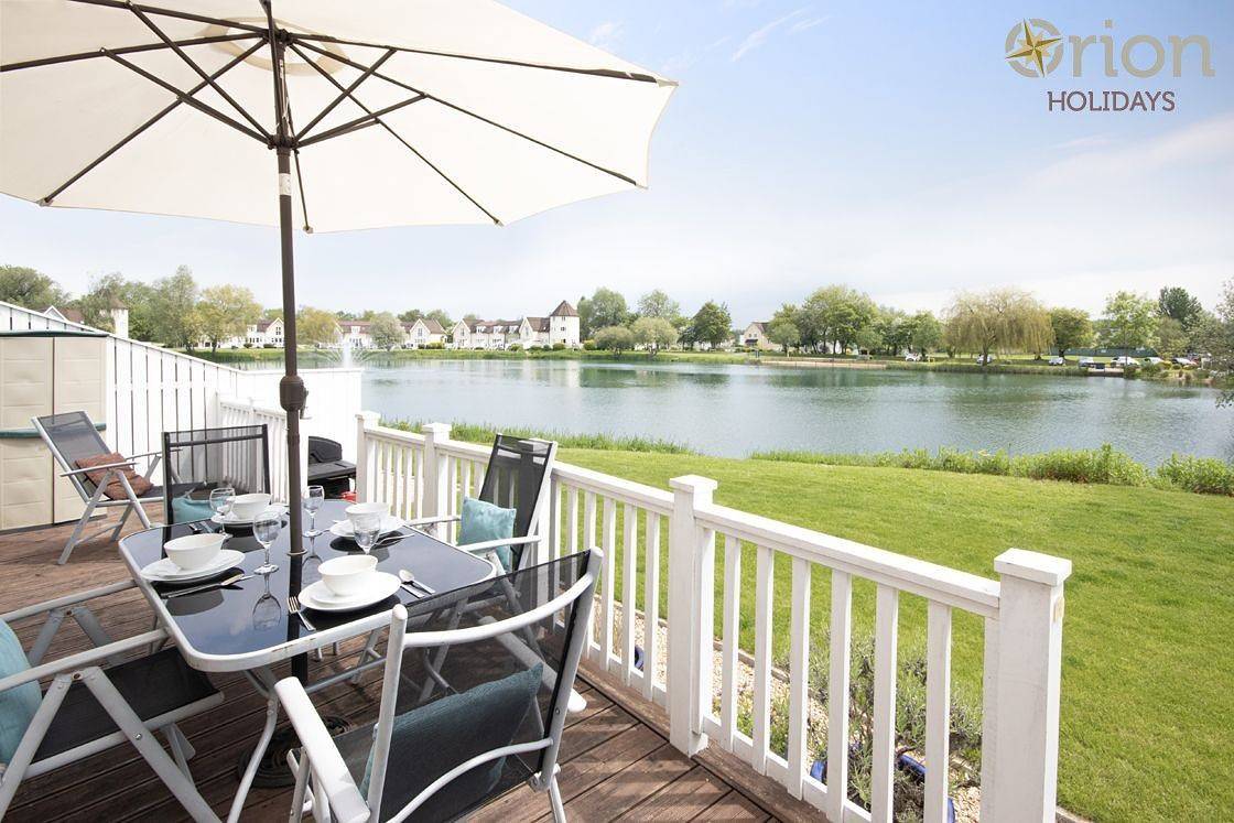 Isis Lakes 07, Carpe Diem in Gloucestershire