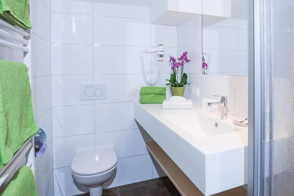 Familienzimmer mit Südbalkon - Haus Maria in Bad Kleinkirchheim, Nockberge
