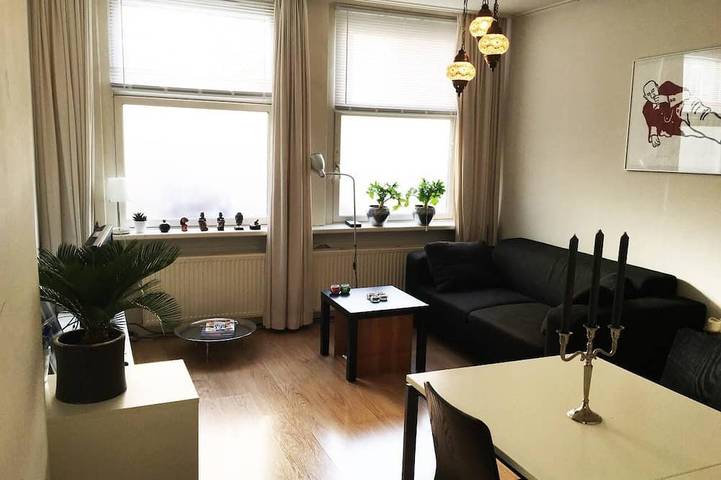 Holiday home for 2 people, with garden in Amsterdam