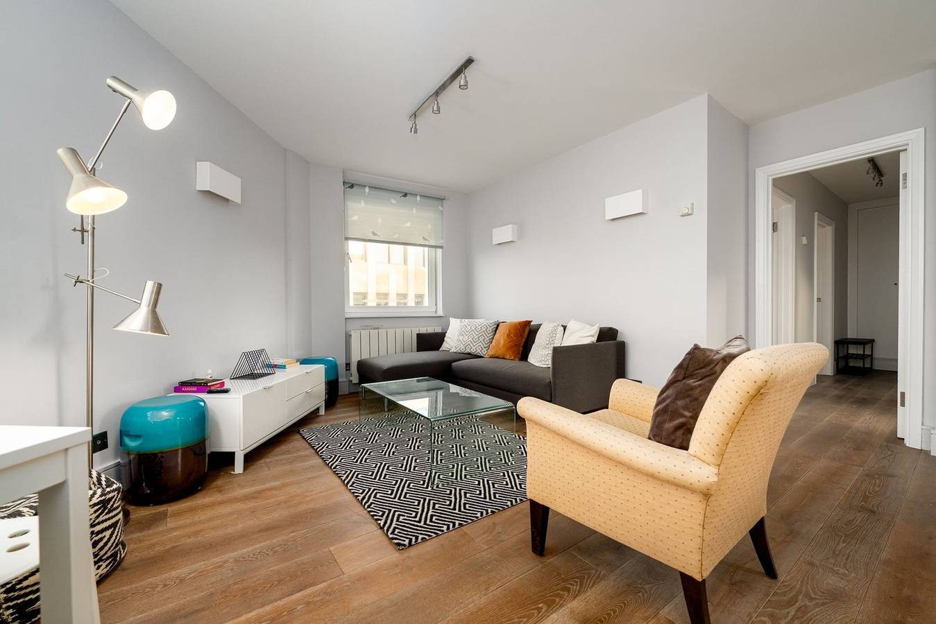 Apartment for 3 People in Kensington and Chelsea, London
