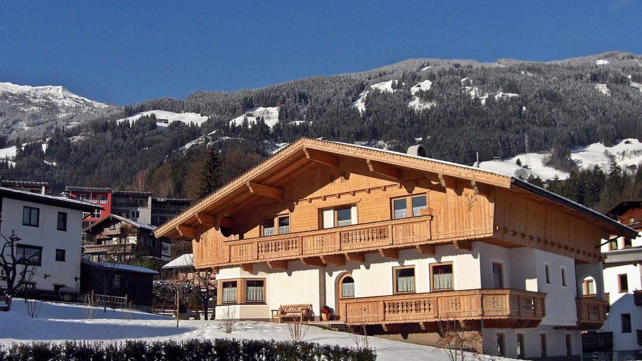 Vakantiehuis voor 12 personen met sauna in Tux Alps, Fügen