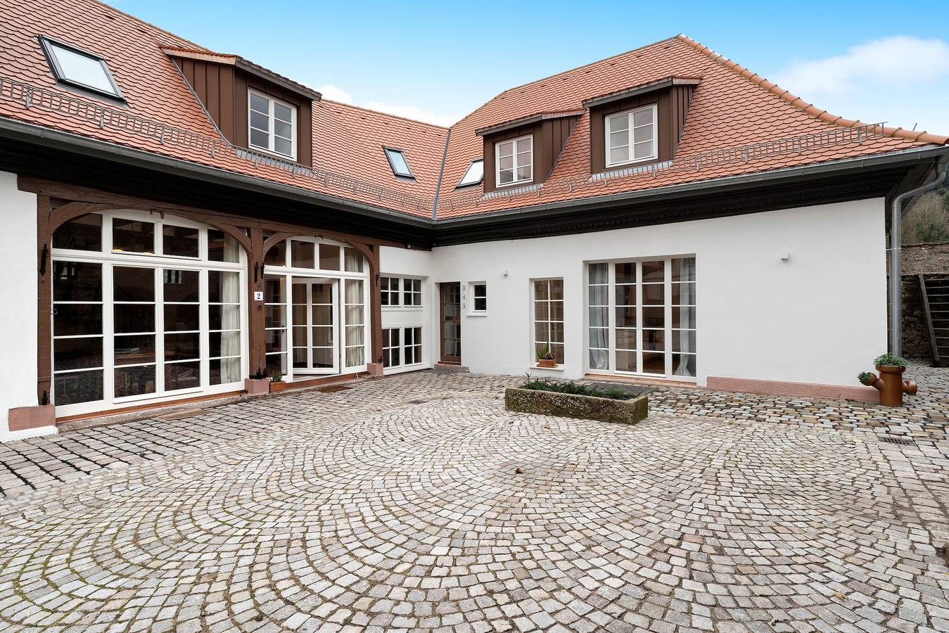 Ganze Wohnung, Apartment 'Altes Kutschhaus' mit Bergblick, Wlan und Klimaanlage in Gernsbach, Nordschwarzwald