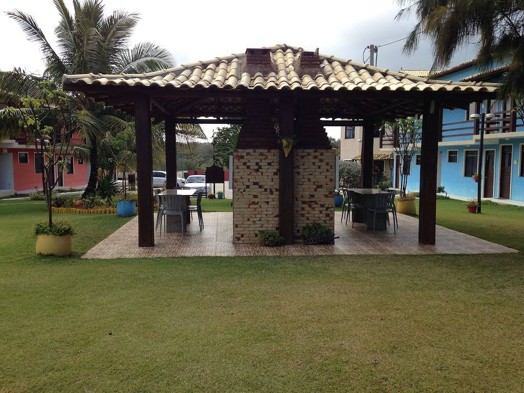 Ganze Wohnung, Apartment Itacimirim - suite - Schwimmbad - Wave-Beach - Beira Mar in Itacimirim, Camaçari