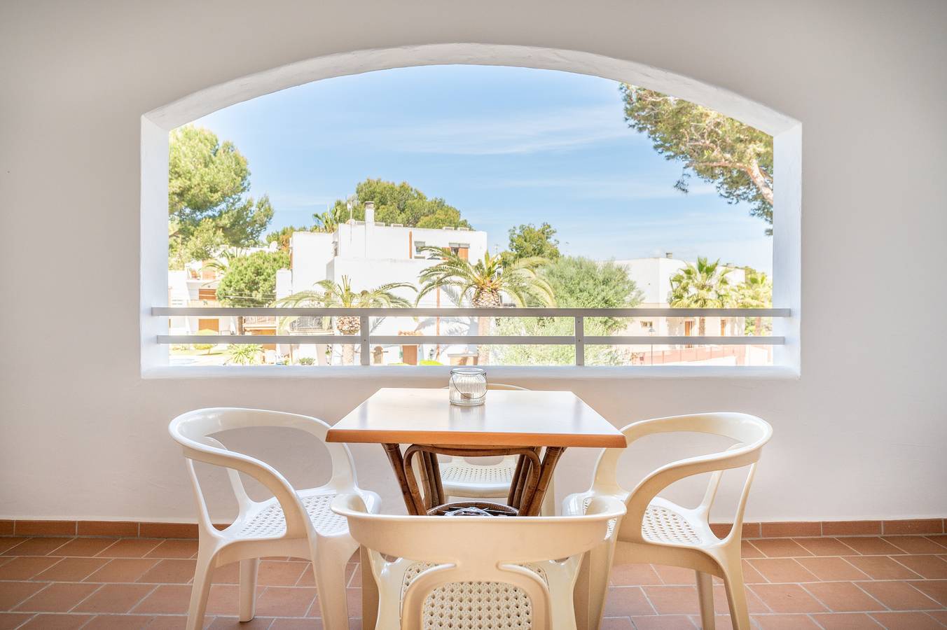 Entire apartment, Apartment with Air Conditioning, Pool, Wi-Fi, Balcony, and Near the Beach in Cala Serena, Felanitx