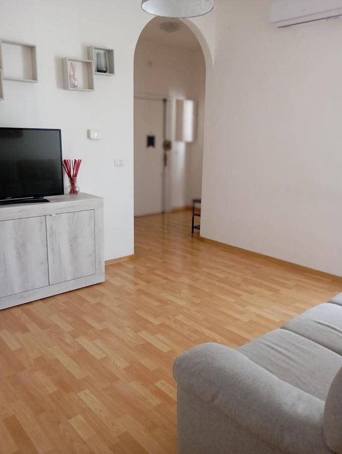 Casa vacanza per 4 persone, con terrazza e panorama, con animali domestici a Torre a Mare