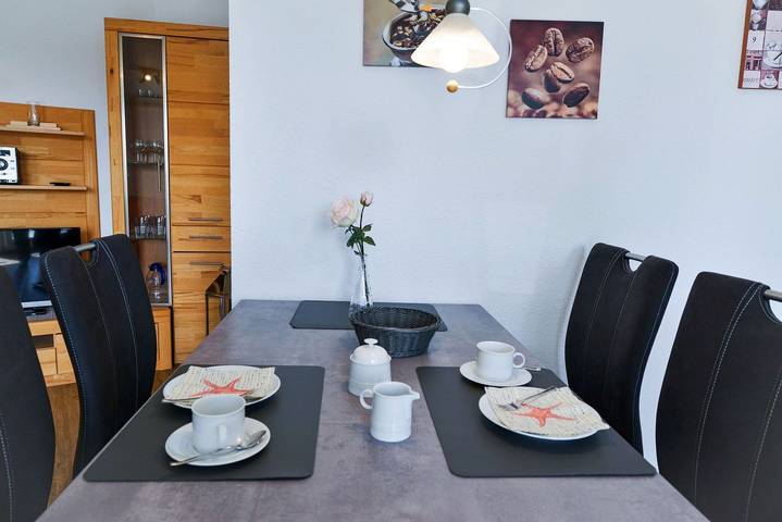 Ferienwohnung für 4 Personen, mit Balkon in Sahlenburg - 2