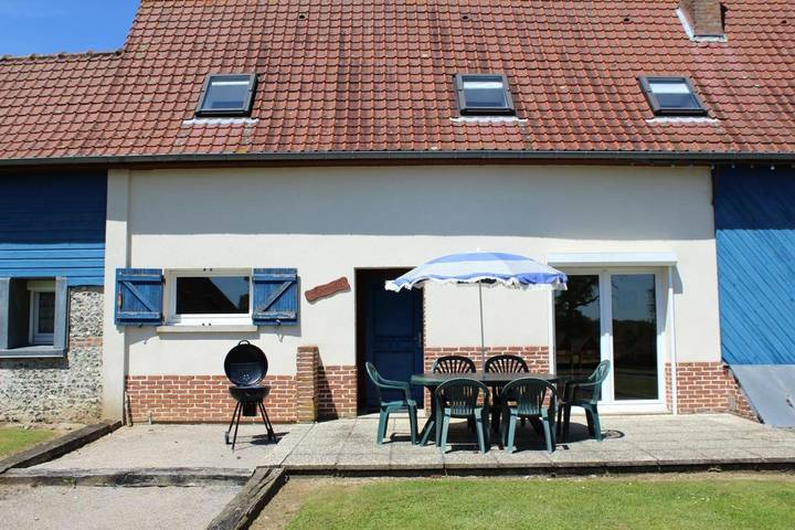 Location de vacances pour 6 personnes, avec terrasse à Quesnoy-le-Montant - 2
