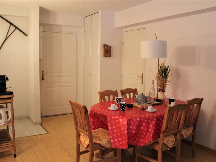 Ganze Wohnung, 3 Zimmer Apartment, 6 Schlafplätze, nahe Pisten und Geschäften in Vars, Briançon und Umgebung