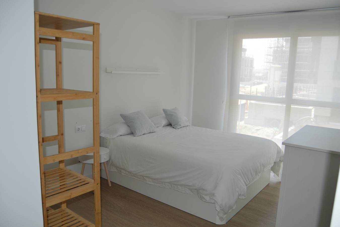 Entire holiday apartment, Great apartment next to the beach of San Juan in Santa Cruz de Bezana, Cantabrian Coast