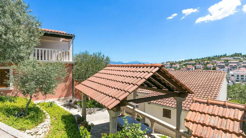 Ferienwohnung für 5 Personen, mit Terrasse