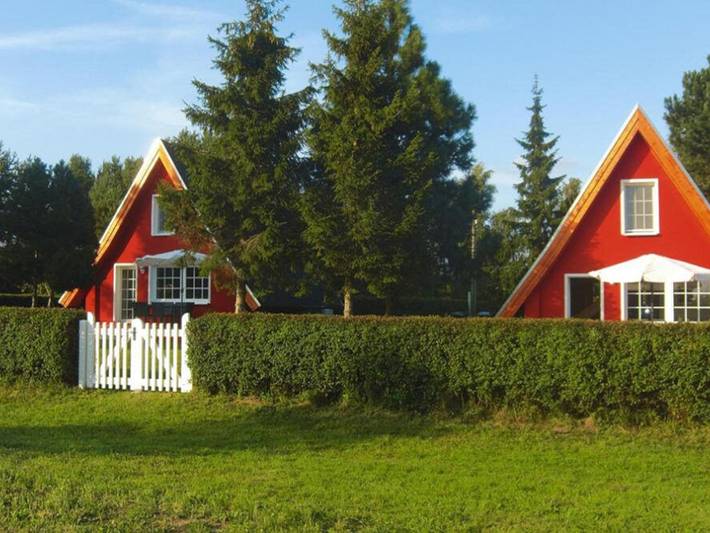 Ferienhaus für 3 Personen, mit Terrasse und Garten sowie Seeblick und Ausblick in Rankwitz