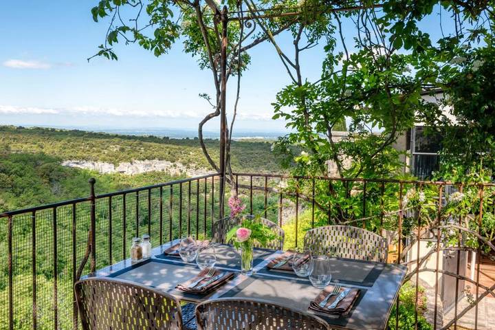 Hôtel pour 2 personnes, avec vue et terrasse à Venasque - 4