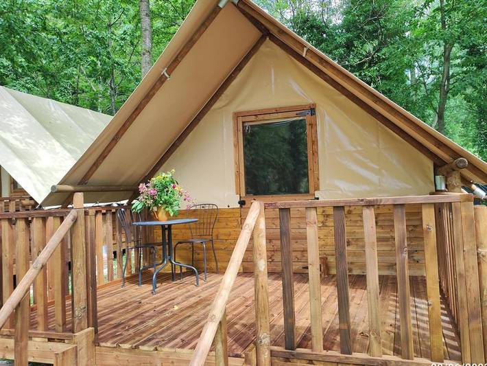 Camping für 4 Personen, mit Haustier in Marche - 2