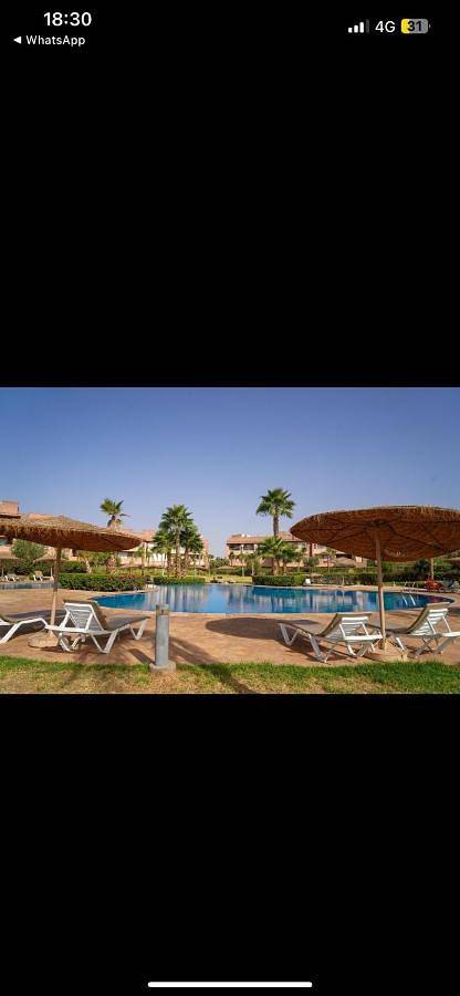 Gîte pour 6 personnes, avec vue et piscine ainsi que bassin pour enfant et terrasse dans The Montgomerie Marrakech - 2