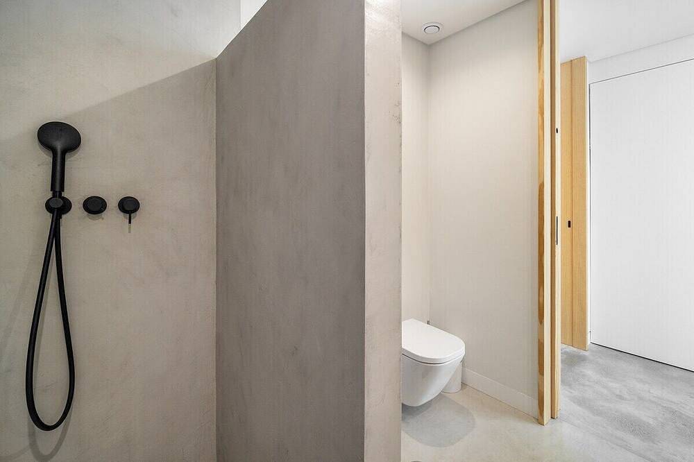 Ganze Wohnung, Beachside bliss: Carcavelos 1Br w/patio & parking in Carcavelos e Parede, Costa de Lisboa