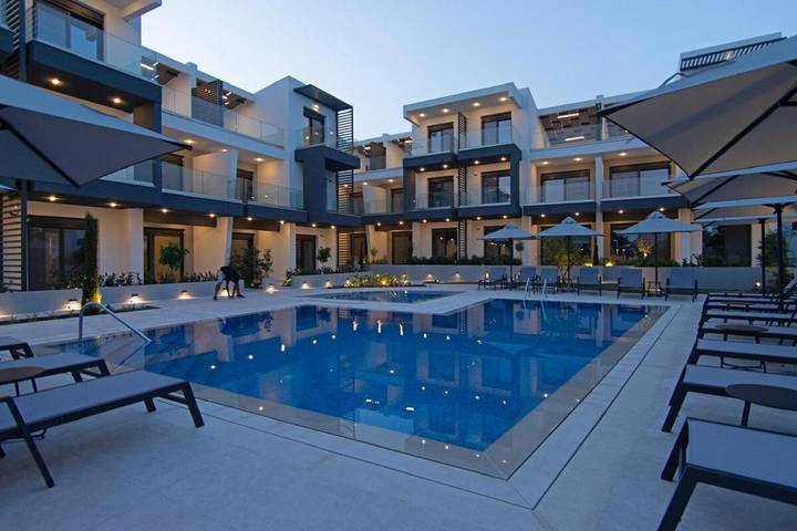 Apartamento de vacaciones para 4 personas, con piscina además de vistas y terraza - 1