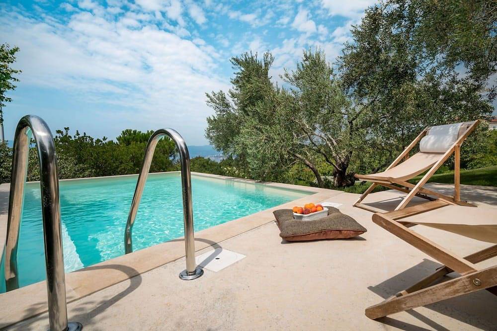 Casa vacanza a Kvarn a partire da 476€ a notte