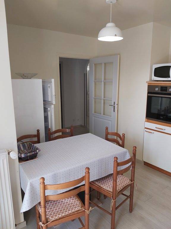 Gîte pour 6 personnes, avec jardin et terrasse à Saint-Geniès - 3