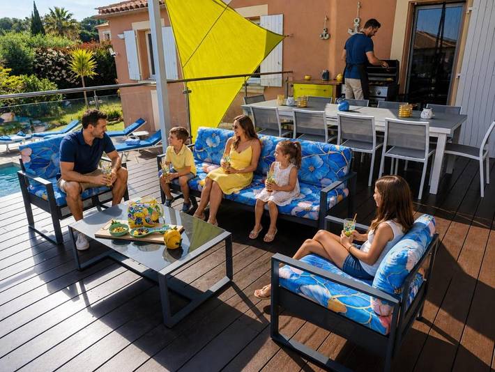 Villa pour 10 personnes, avec Terrasse et Jardin ainsi que Piscine et Vue dans La Madrague - 4