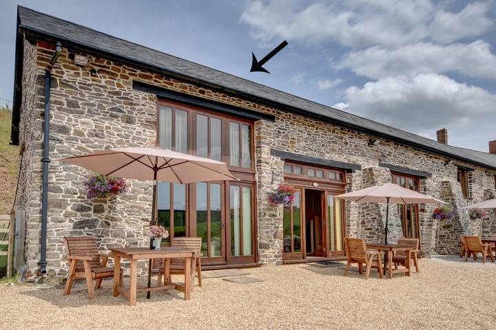 Holiday rental for 2 people, with hot tub and garden in Tiverton