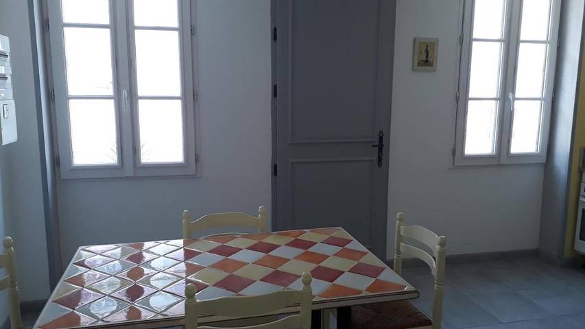 Gîte pour 4 personnes, avec jardin et vue, adapté aux familles dans Igon