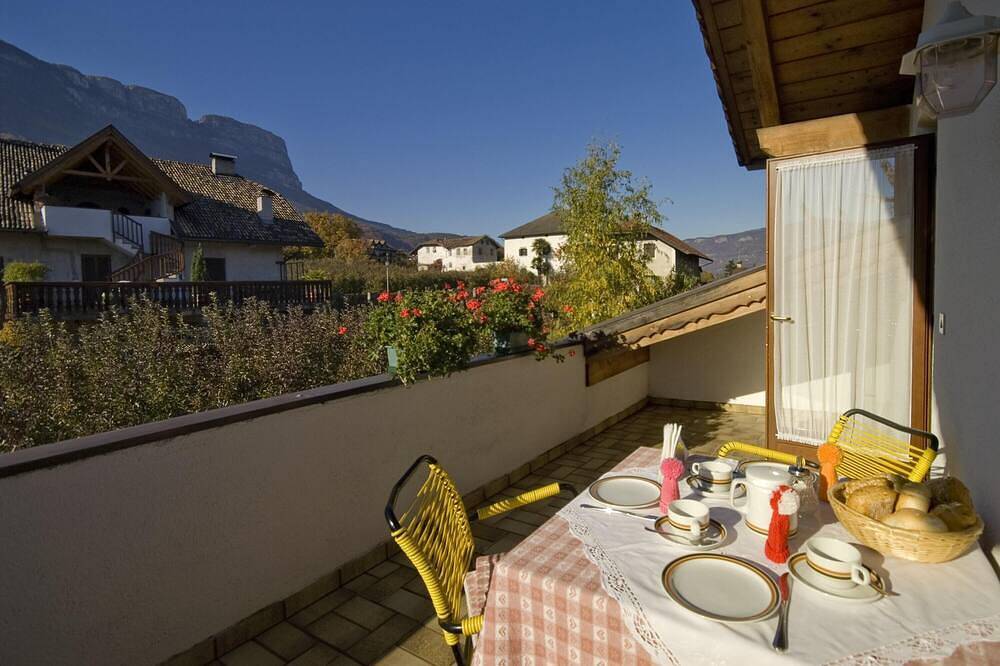 Ganze Wohnung, Haus Maderneid / Fewo Gantkofel in St. Michael, Eppan an der Weinstraße