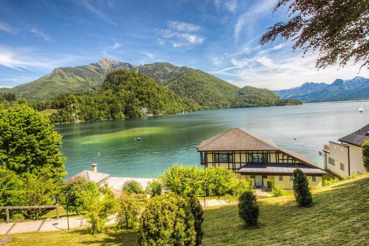 Hotel für 2 Personen, mit Balkon und Terrasse sowie Garten in St. Gilgen