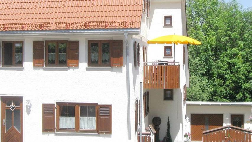 Ferienwohnung für 4 Personen, mit Balkon, kinderfreundlich in Isny im Allgäu