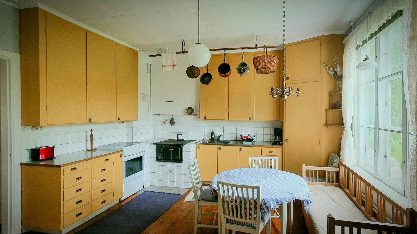 Ganze Wohnung, Einzigartige Unterkunft in der alten Eisenhütte von Strömsberg in Uppsala