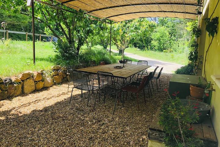 Location de vacances pour 4 personnes, animaux acceptés à Pougnadoresse