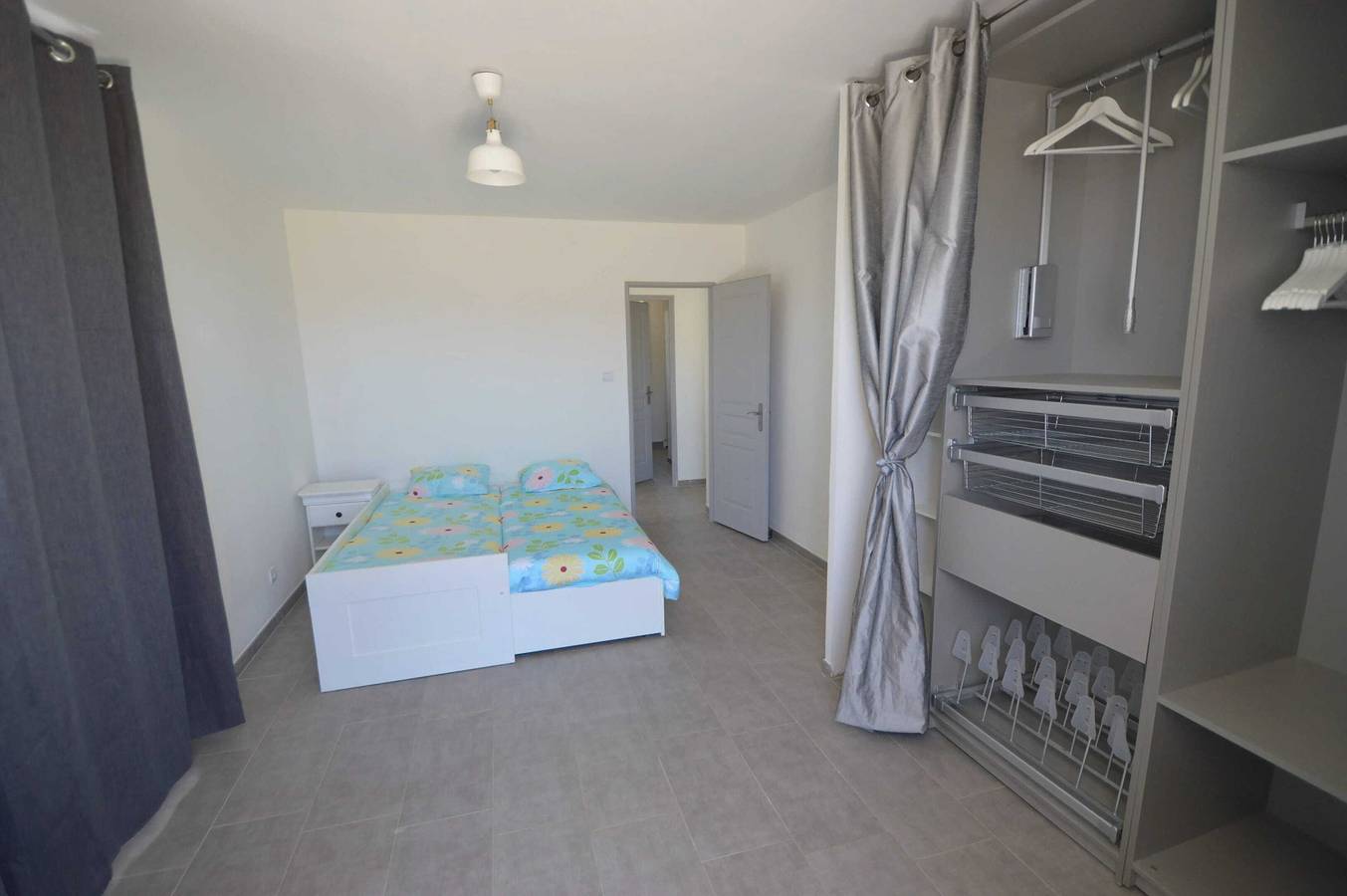 Moderna Villa con Piscina Privada en Villecroze 150 m² in Villecroze, Region de Draguignan