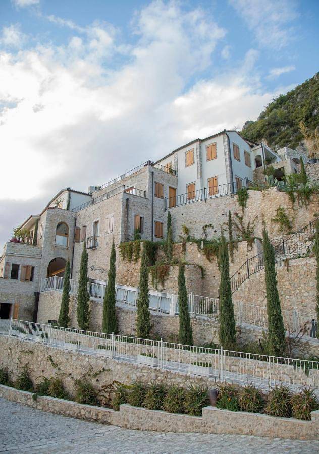 Hôtel pour 3 personnes, avec sauna et piscine ainsi que vue et jardin