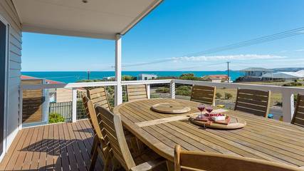 Holiday Home for 10 People in Port Elliot, South Australia, Photo 2