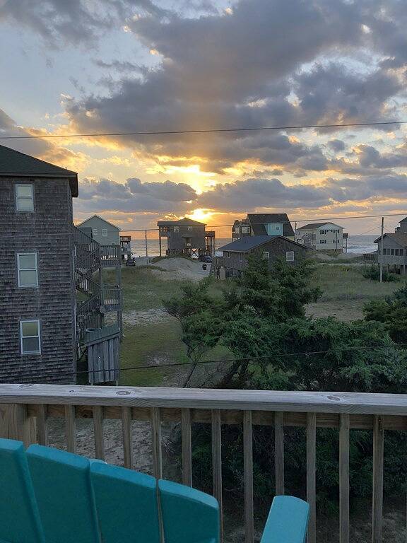 Ocean & Sound Views, 4Br house, Private Pool & Hot Tub, Wifi, Ac, Dog Friendly in South Rodanthe, Rodanthe