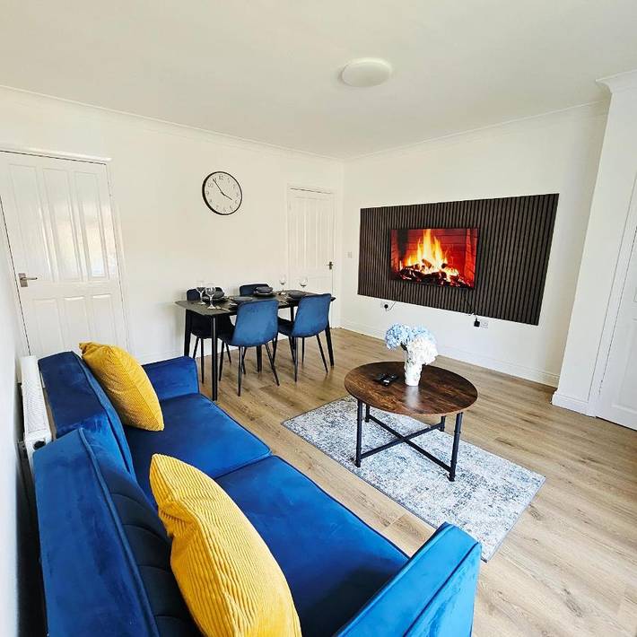Holiday rental for 4 people in Walsall