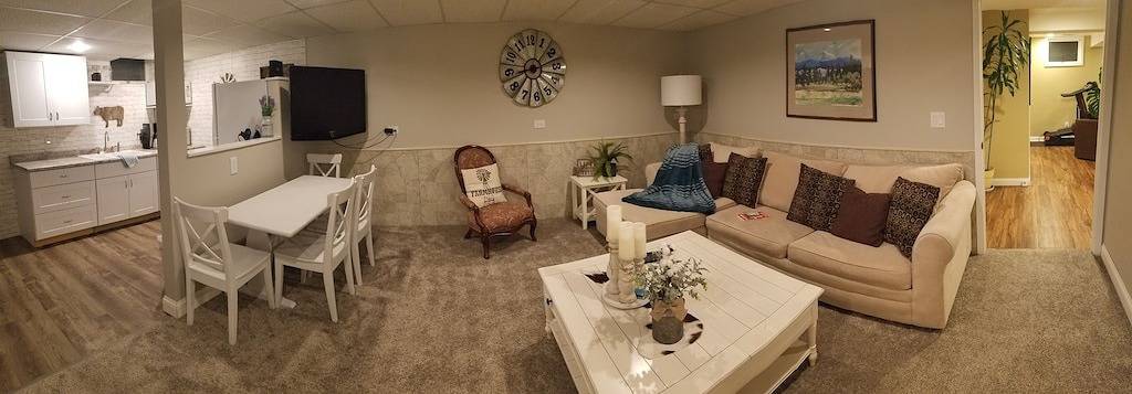 Ganze Wohnung, Farmhouse at the Cove on Lake Mac in Keith County