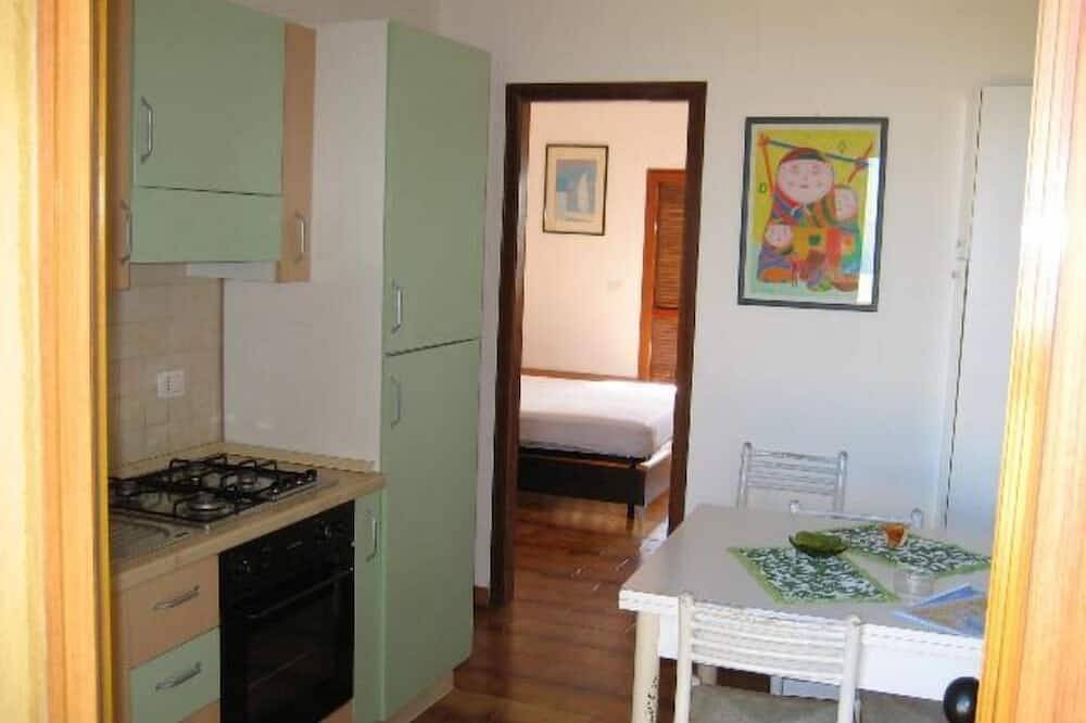 Apartamento entero, Piso / apartamento - Milazzo in Milazzo, Provincia de Messina
