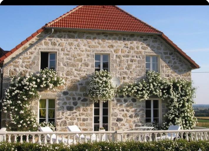 Gîte pour 12 personnes, avec jardin et vue, animaux acceptés dans Sainte-Eulalie (Ardèche)