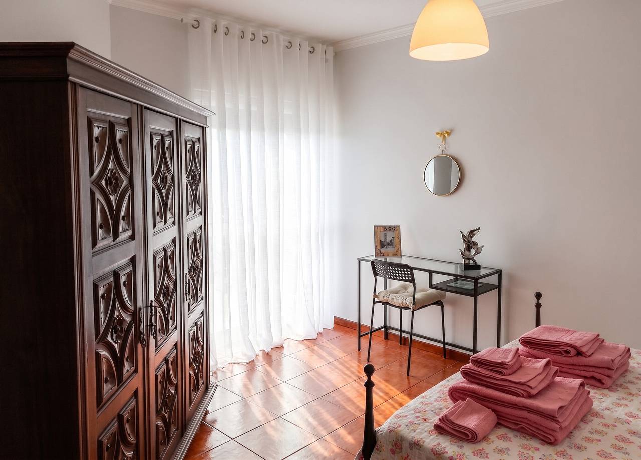 Apartamento inteiro, Apartamento com vista para a montanha em Eiriz – 65 m² – Terraço in Ancede, Baião