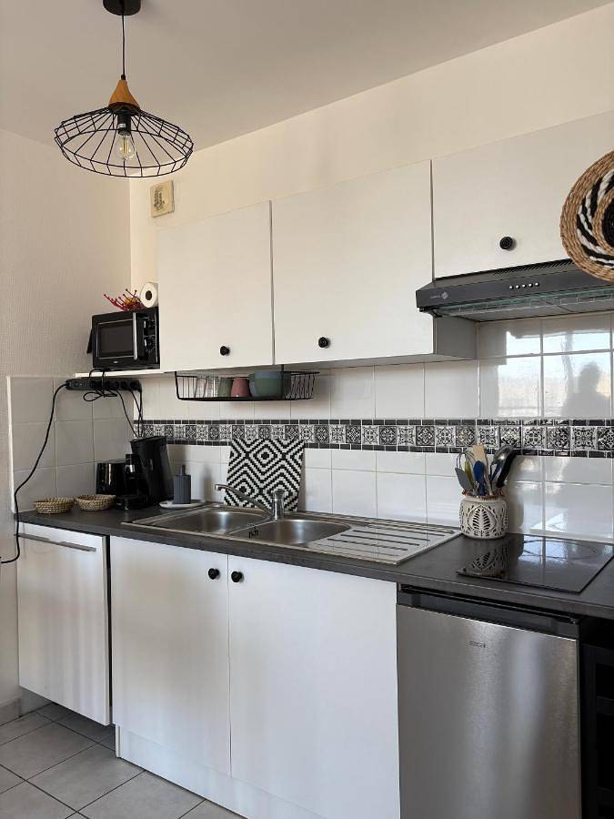 Appartement entier, Petit chez moi avec parking in Nîmes, Région de Nîmes