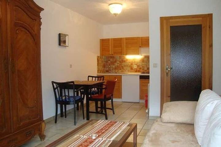 Ferienwohnung für 3 Personen, mit Pool und Garten in Unterach am Attersee