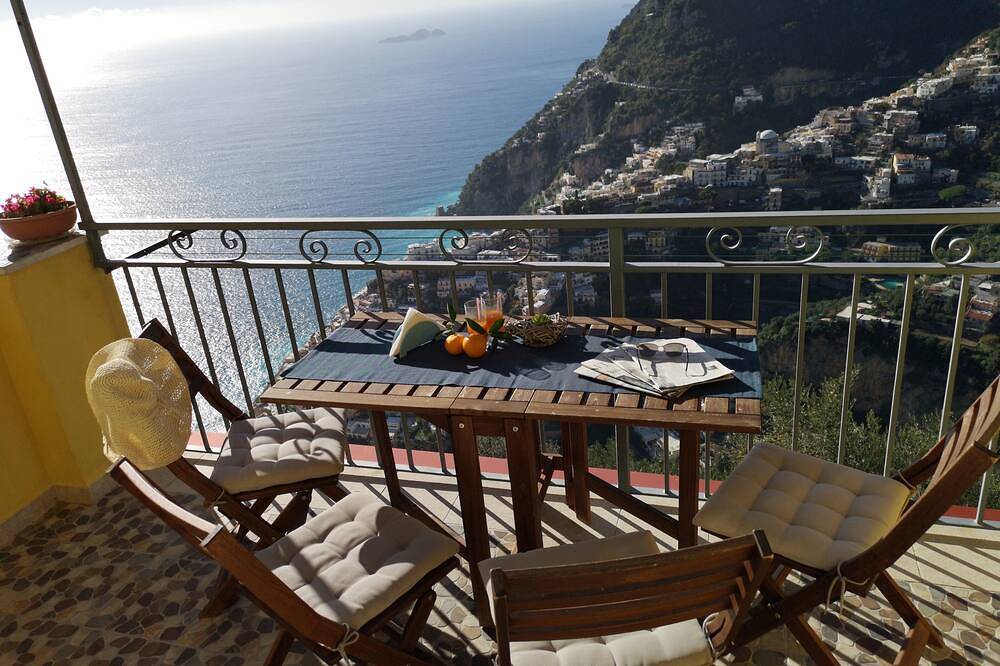 Casa con aparcamiento privado y magnífica vista de la bahía de Positano in Costa Amalfitana