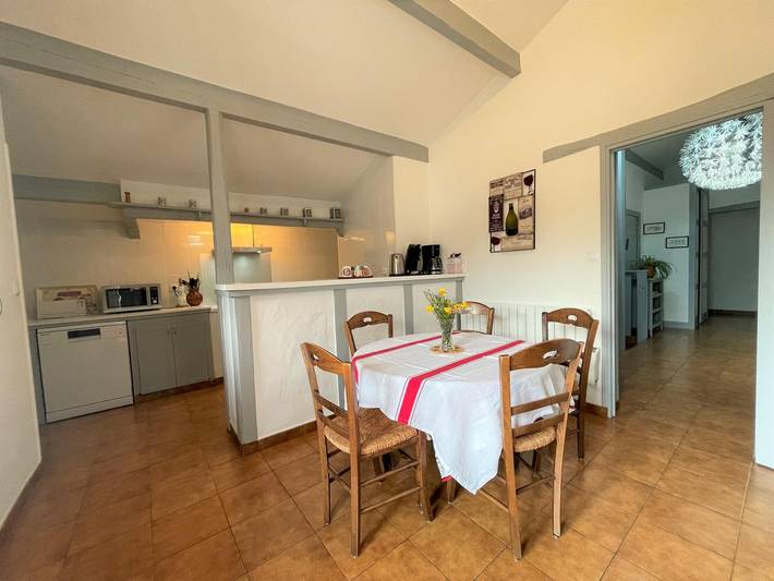 Gîte pour 5 personnes, avec terrasse et jardin à Saint-Pée-sur-Nivelle - 2