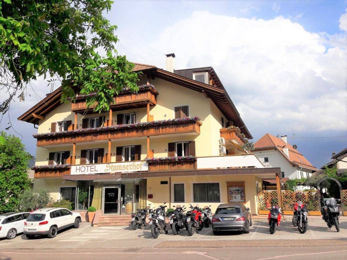 Hotel Stamserhof in Andrian, Nonsberggruppe