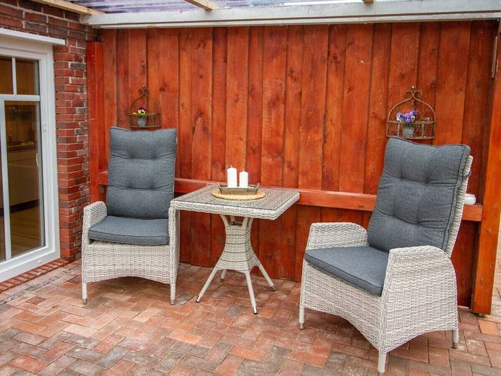 Ferienhaus für 4 Personen, mit Terrasse in Grimersum - 2