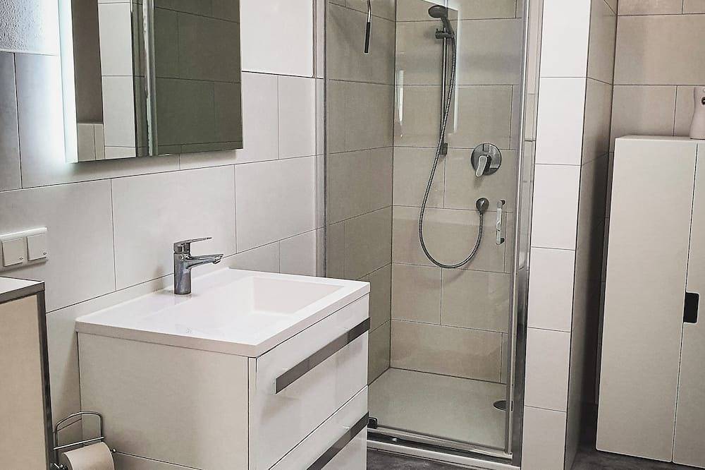 Ganze Wohnung, Ferienwohnung Ii Waldstraße - ideal für bis zu 4 Personen in Alsbach-Hähnlein, Südhessen