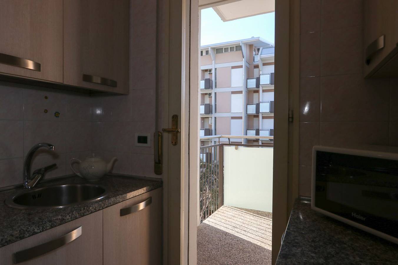 Entire apartment, Large and comfy apartment by the beach by Beahost Rentals in Bibione, Venice Province