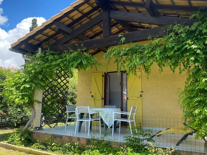 Location de vacances pour 4 personnes, avec vue et jardin à Pailhès - 4