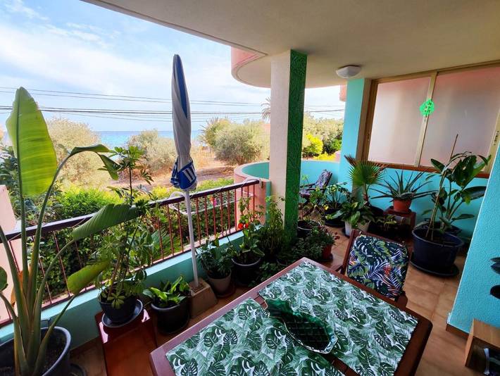 Appartement de vacances pour 4 personnes, avec terrasse ainsi que piscine et vue